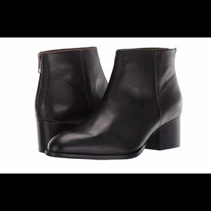 Seychelles Floodplain Ankle Bootie